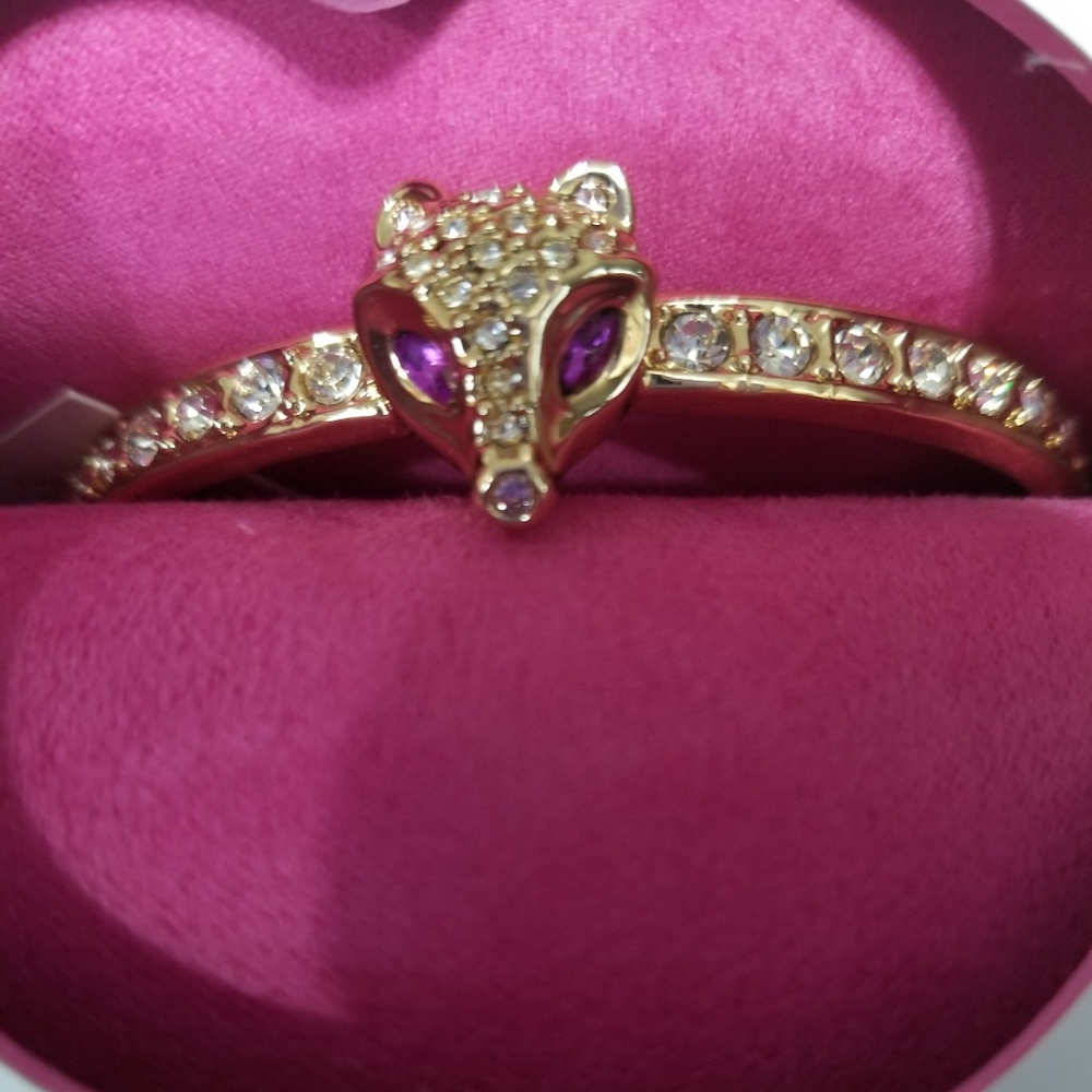 betsey johnson fox bracelet